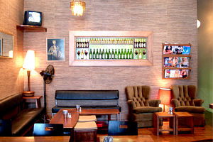 Kojo Brown - Pubs Sydney 0