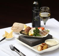 Strathmore Hotel - Pubs Sydney