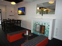 Coolangatta Sands Hotel - Pubs Sydney 3