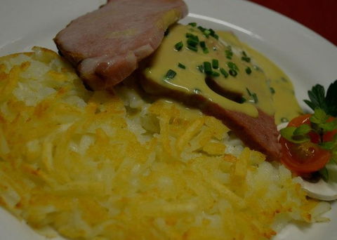 Des Alpes Swiss Restaurant - Pubs Sydney 3