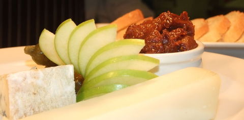 Piaf Bar & Bistro - Pubs Sydney 1