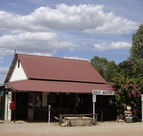 Daly Waters Historic Pub - Pubs Sydney