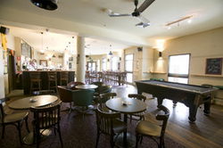 3 Weeds - Pubs Sydney 1