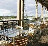 Balgownie Hotel - Pubs Sydney