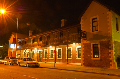 Belmore Hotel Scone - Pubs Sydney 5