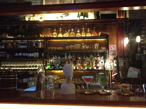 Red Baron's Lounge Bar - Pubs Sydney 1