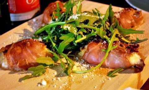 Via Napoli Pizzeria - Pubs Sydney 1