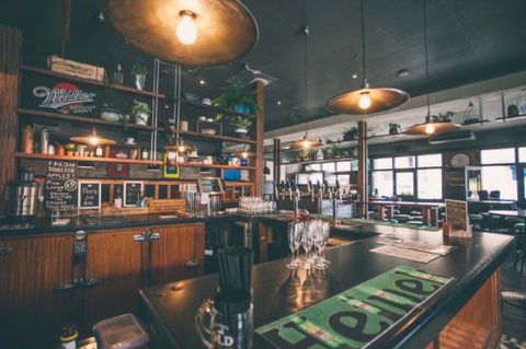 Bat And Ball Hotel - Pubs Sydney 2