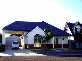 Port Hughes Tavern - Pubs Sydney 0