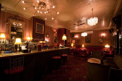 Back Bar Cocktail Lounge & Function Venue - Pubs Sydney 4
