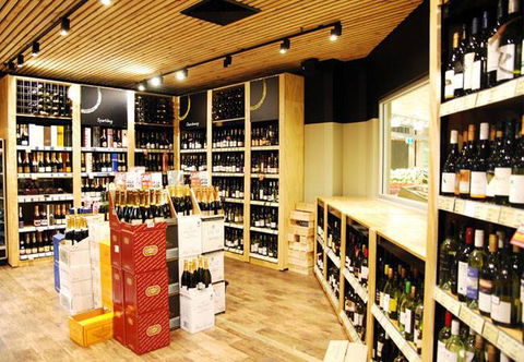 Vintage Cellars - Pubs Sydney 4