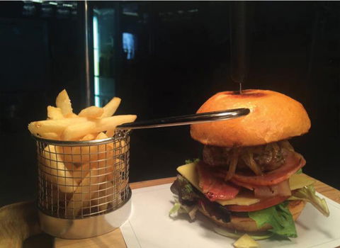 Fingal Bay Cellar Cafe - Pubs Sydney 3