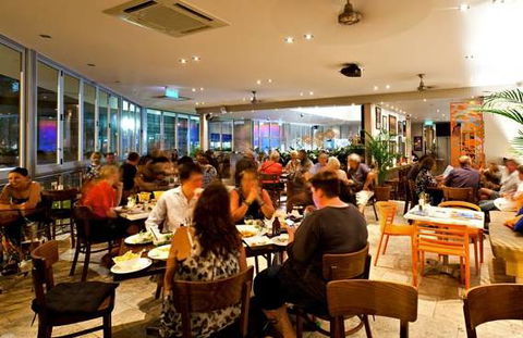 Fish D’Vine & The Rum Bar - Pubs Sydney 3
