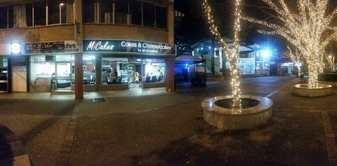 MiCakes Cafe - Pubs Sydney 4