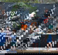 Carols in the Park Corowa - Pubs Sydney