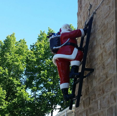 Hahndorf Christmas Market Walking Tours - Pubs Sydney 1