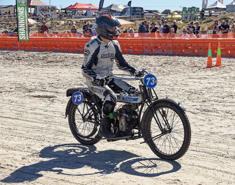 Sellicks Beach Historic Motorcycle Races - Pubs Sydney 2