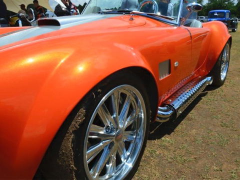 Bathurst Swap Meet, Car And Bike Show - Pubs Sydney 0
