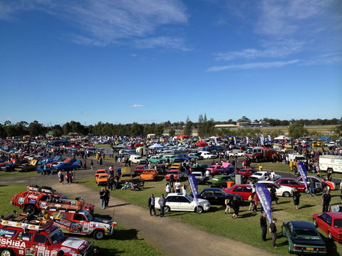 NSW All Holden Display Day - Pubs Sydney 1