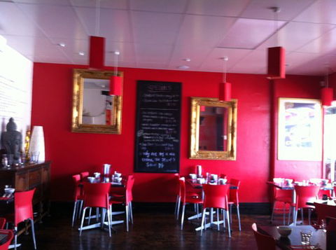 Tongue Thai'd - Pubs Sydney 0