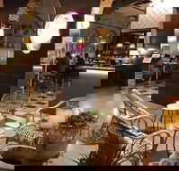 Mama's Buoi - Pubs Sydney