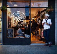 Velos Mazeh Musette - Pubs Sydney