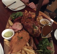 Arco Ski-Lodge - Pubs Sydney
