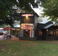 Red Gum Bar and Bistro - Pubs Sydney