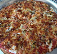 Lakes Pizza  Fish 'n' Chips - Pubs Sydney