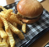 Stumpys Burgers - Pubs Sydney