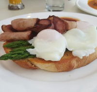 Hughzies Lakeside Brasserie - Pubs Sydney