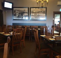 Blackburn's Katoomba Family Hotel - Pubs Sydney