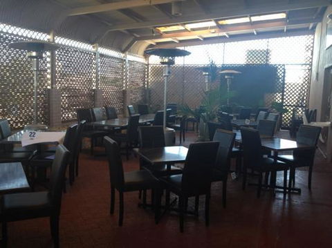 Albany's Indian Tandoori Restaurant - Pubs Sydney 0