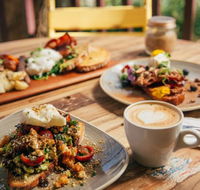 Lindsay's Cafe - Pubs Sydney