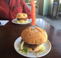 Thunderbolts Cafe  Takeaway - Pubs Sydney