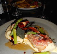 Belluci's Manuka - Pubs Sydney