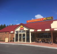 Heatherbrae's Pies - Pubs Sydney