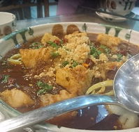 Yat Bun Tong - Pubs Sydney
