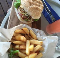 Lake Vue Cafe - Pubs Sydney