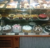 Luddenham Village Cafe - Pubs Sydney