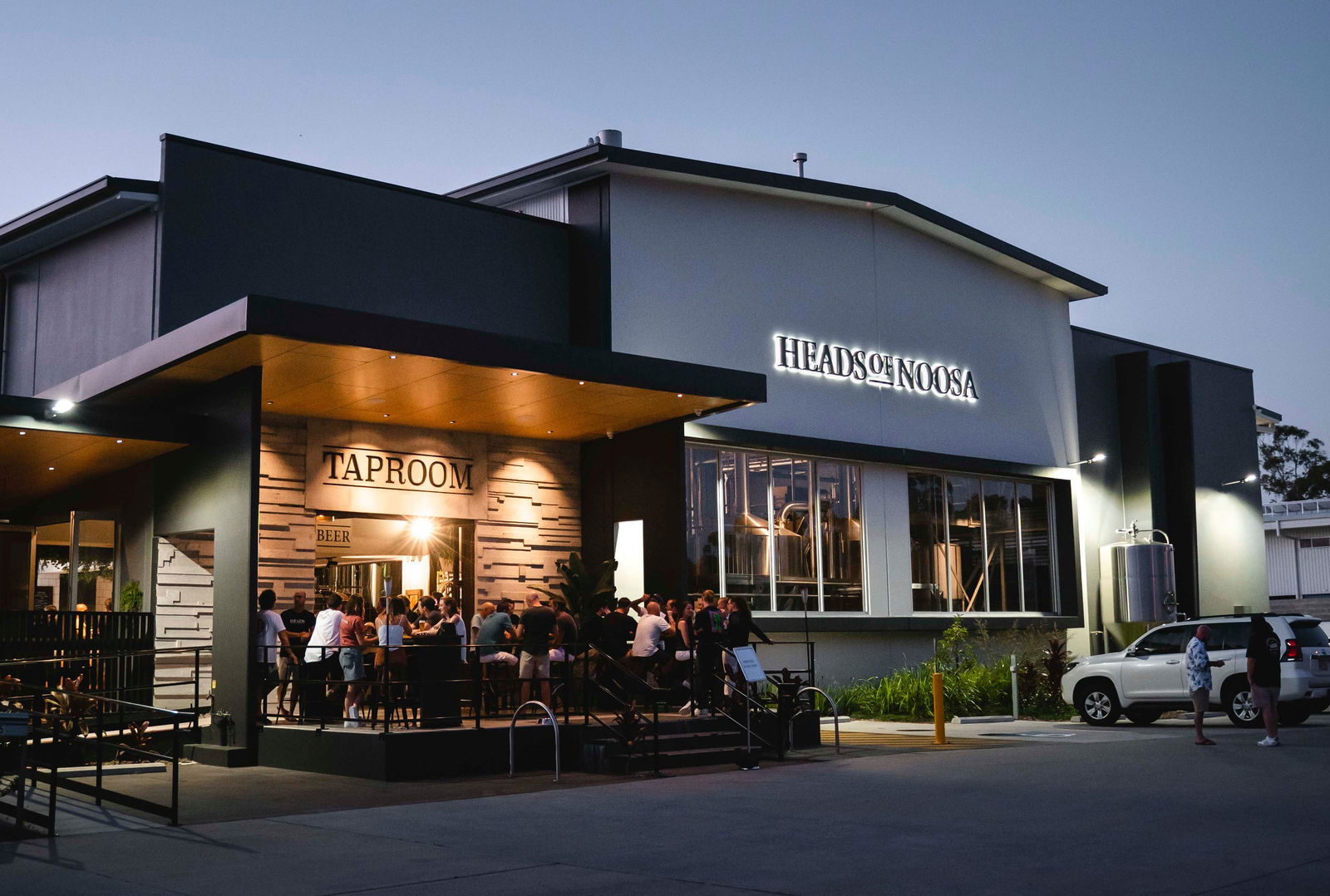 Noosaville QLD Pubs Sydney