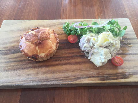 Raw Grocer - Pubs Sydney 0