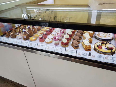 Geoffrey Michael Patissier - Pubs Sydney 0