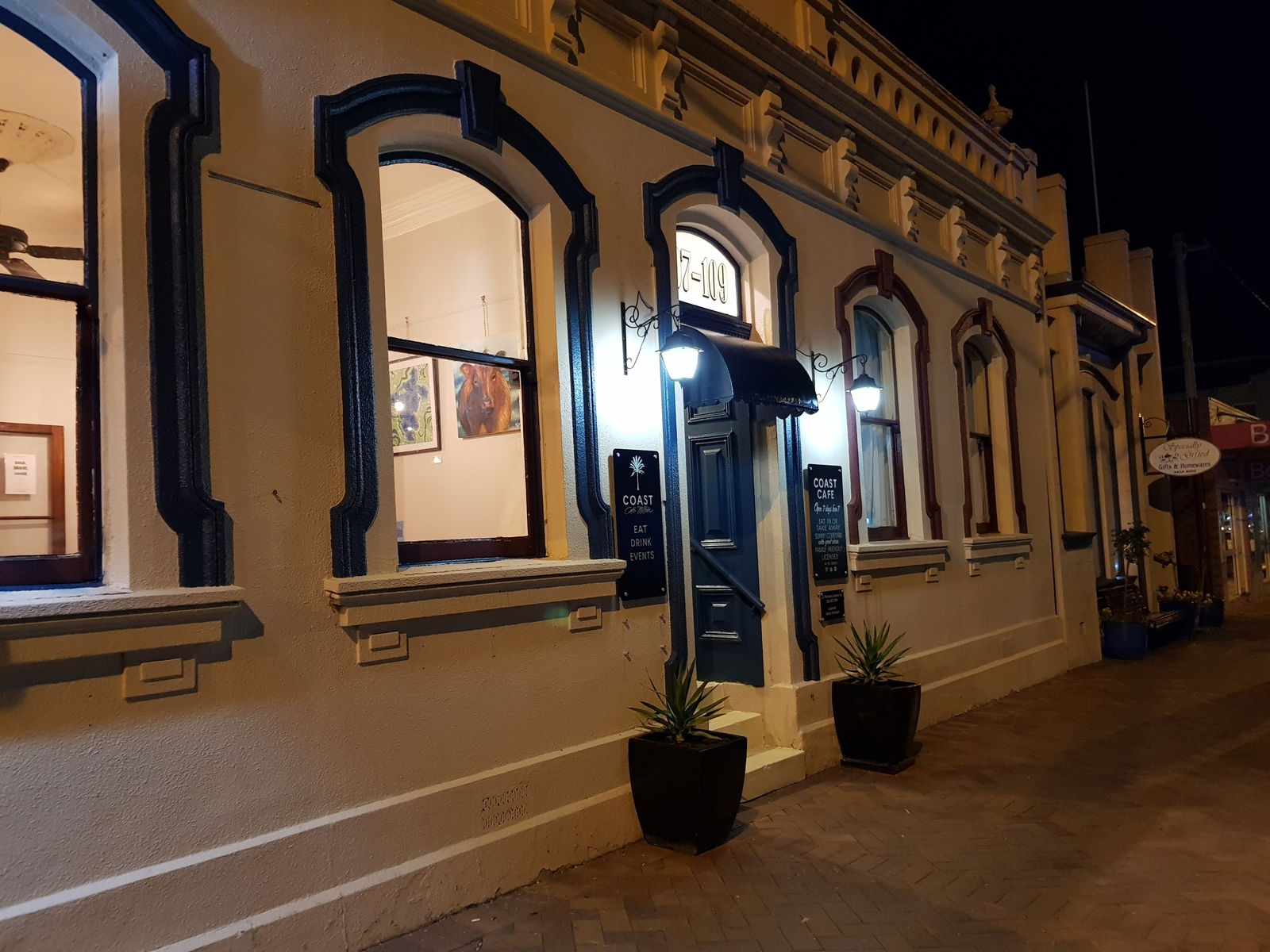 Milton NSW Pubs Sydney