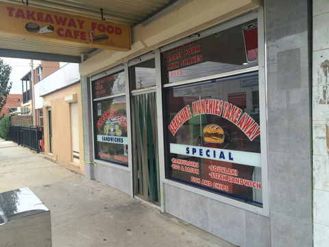 Berkshire Munchies Takeaway - Pubs Sydney 0