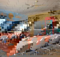 Golden Ponds Bar Restaurant  Function Centre - Pubs Sydney