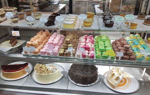 Romano's Coffee - Chadstone - Pubs Sydney 0