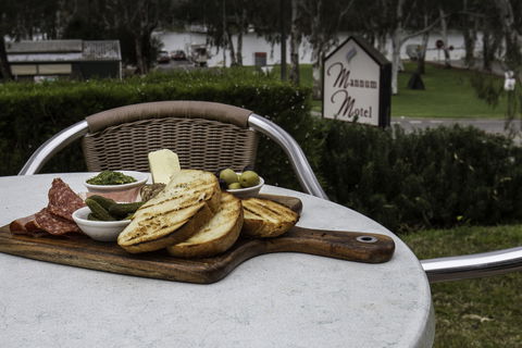 Cafe Mannum - Mannum Motel Complex - Pubs Sydney 2