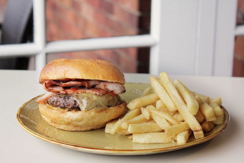 DOG Bistro - The DOG Hotel - Pubs Sydney 0