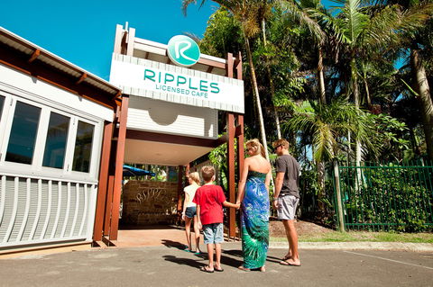 Ripples Licensed Cafe - Pubs Sydney 1
